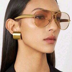 Gold Aviator Sunglasses